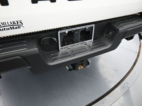 Used 2024 Toyota Tacoma SR AWD/4WD image 41