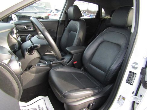 Used 2021 Hyundai Kona Limited w/ Cargo Package image 19