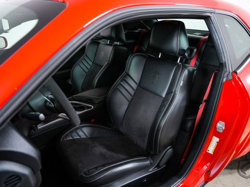 Used 2018 Dodge Challenger SRT Demon image 39
