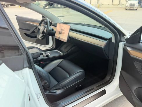 Used 2023 Tesla Model 3 Standard Range RWD image 24