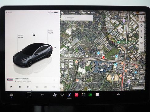 Used 2023 Tesla Model 3 Standard Range RWD image 24