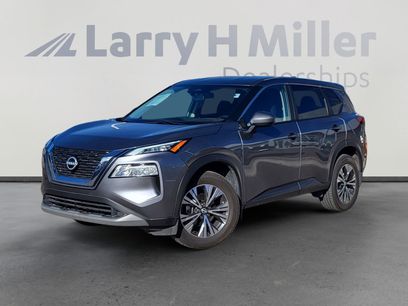 Used 2023 Nissan Rogue SV