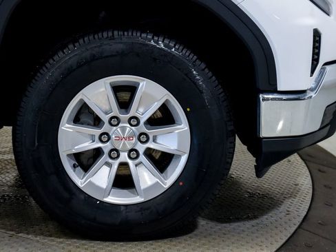 Used 2023 GMC Sierra 1500 SLE AWD/4WD image 26