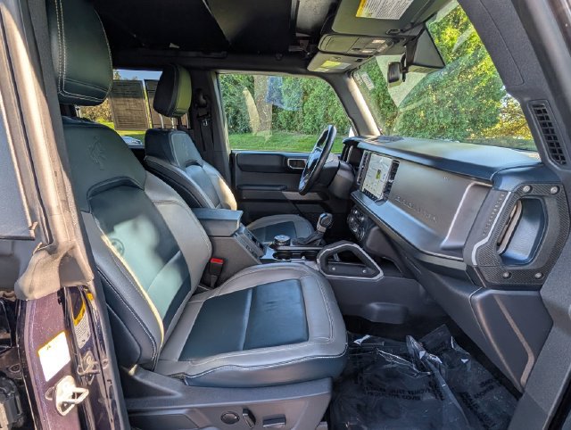 Used 2021 Ford Bronco Outer Banks AWD/4WD image 12