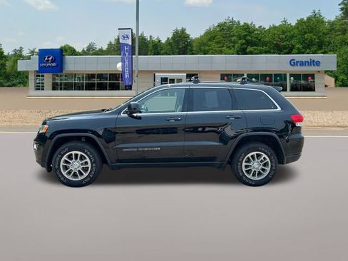 Used 2018 Jeep Grand Cherokee Laredo AWD/4WD image 10