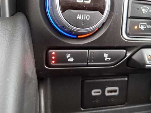 Used 2023 Chevrolet Tahoe RST image 24