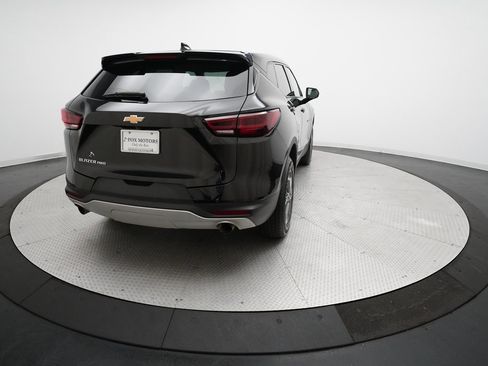 Used 2025 Chevrolet Blazer LT image 34