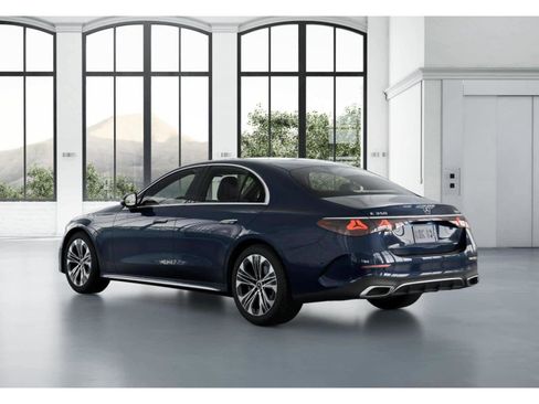 New 2026 Mercedes-Benz E 350 4MATIC Sedan image 27