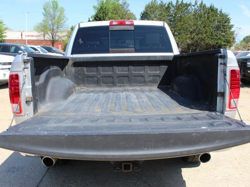 Used 2016 RAM 1500 Laramie w/ Convenience Group image 17