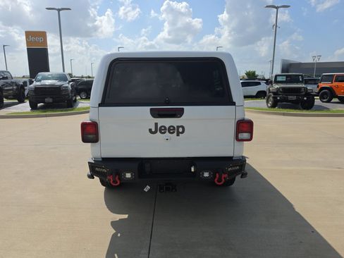 Used 2022 Jeep Gladiator Rubicon w/ Trailer Tow Package AWD/4WD image 4