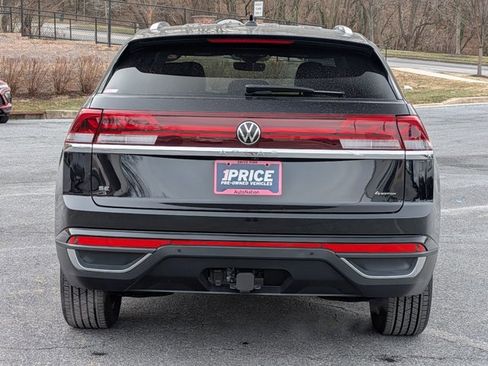 Used 2024 Volkswagen Atlas Cross Sport SE image 7