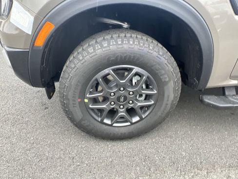 New 2025 Ford Ranger XLT w/ FX4 Off-Road Package image 12