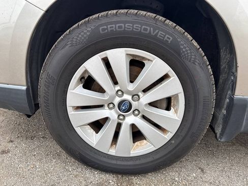 Used 2015 Subaru Outback 2.5i Premium AWD/4WD image 28