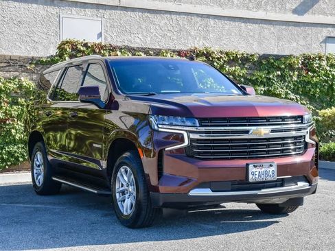 Used 2023 Chevrolet Tahoe LT image 3