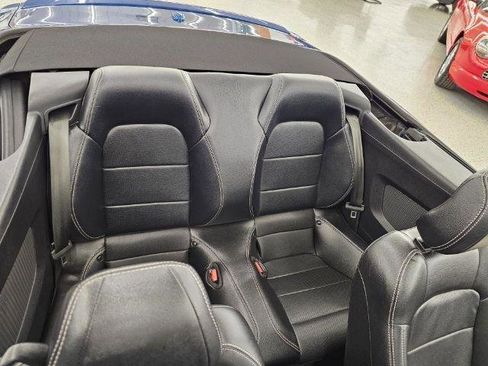 Used 2022 Ford Mustang Premium image 34