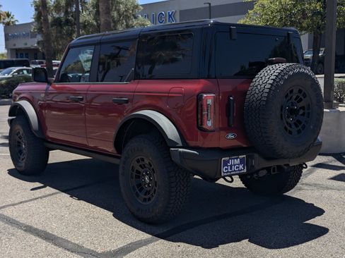 New 2026 Ford Bronco Badlands w/ Sasquatch Package AWD/4WD image 4
