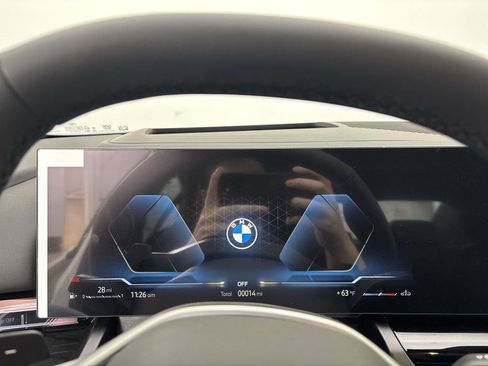 New 2027 BMW 530i xDrive w/ Premium Package AWD/4WD image 28