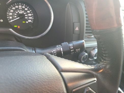 Used 2019 Toyota Sequoia Platinum image 25