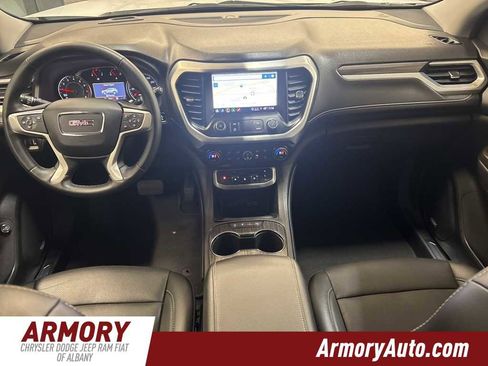 Used 2023 GMC Acadia SLT image 39