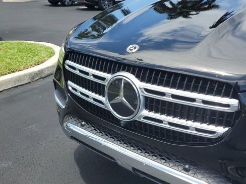 Used 2024 Mercedes-Benz GLE 450e 4MATIC image 9