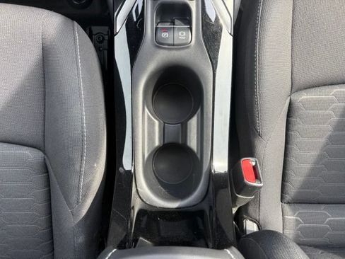 Used 2020 Toyota Corolla SE FWD image 24