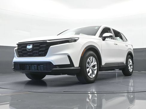 Used 2024 Honda CR-V LX image 46