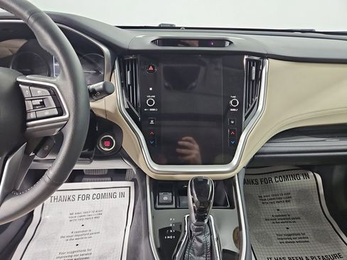 Certified 2025 Subaru Outback Limited image 18