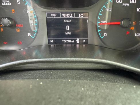 Used 2022 Chevrolet Colorado W/T image 13