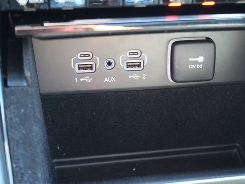 Used 2021 Jeep Grand Cherokee L Limited image 11