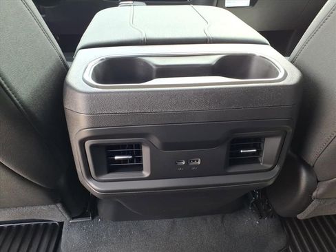 New 2026 Chevrolet Silverado 1500 LT w/ Z71 Off-Road Package AWD/4WD image 18