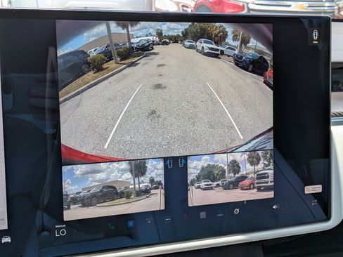 Used 2022 Tesla Model X Plaid AWD/4WD image 31