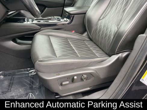 Used 2022 Buick Envision Avenir w/ Technology Package II image 16