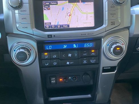 Used 2016 Toyota 4Runner Limited AWD/4WD image 29