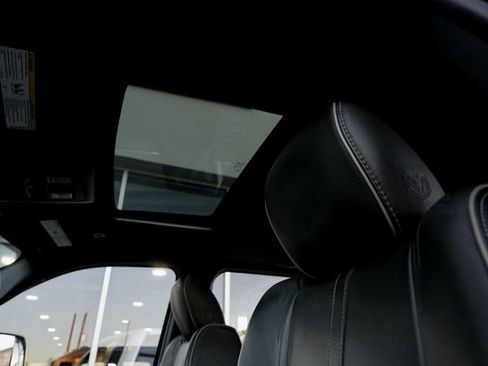 Used 2018 RAM 3500 Laramie Longhorn image 24