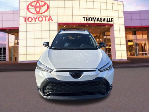 New 2025 Toyota Corolla Cross AWD Hybrid w/ Convenience Package image 2