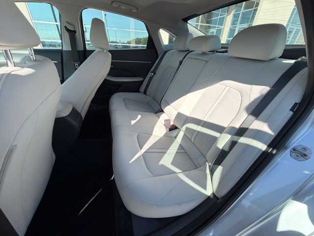 Used 2024 Hyundai Sonata SEL w/ Convenience Package FWD image 14