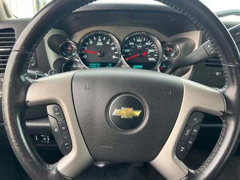 Used 2012 Chevrolet Silverado 1500 LT image 17