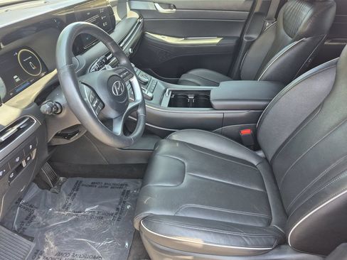 Used 2023 Hyundai Palisade Limited AWD/4WD image 11