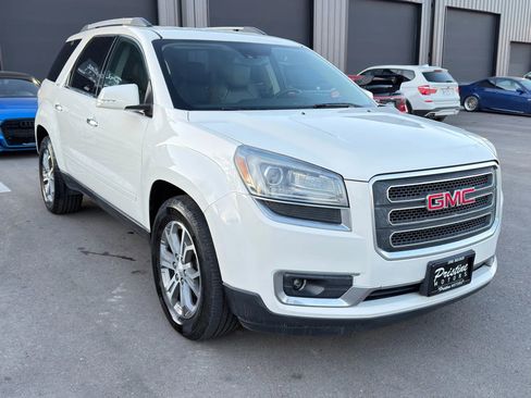 Used 2014 GMC Acadia SLT image 2