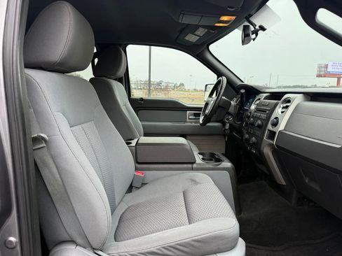 Used 2011 Ford F150 XLT w/ XLT Chrome Pkg image 18