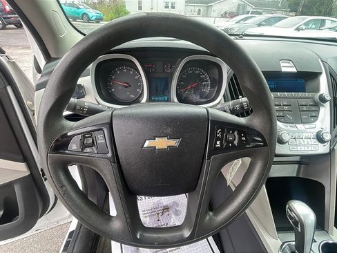 Used 2014 Chevrolet Equinox LS AWD/4WD image 11