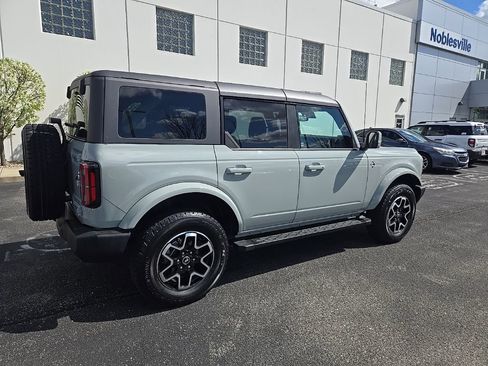 Used 2023 Ford Bronco Outer Banks AWD/4WD image 8