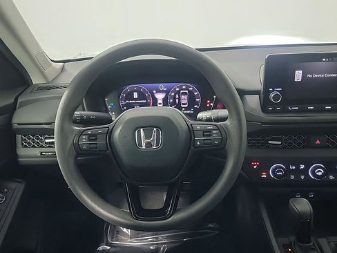 Certified 2023 Honda Accord EX image 21