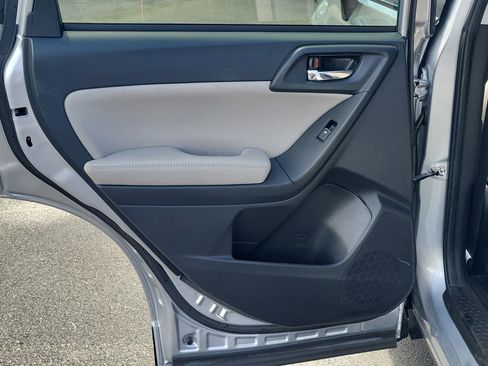 Used 2017 Subaru Forester 2.5i Limited image 13