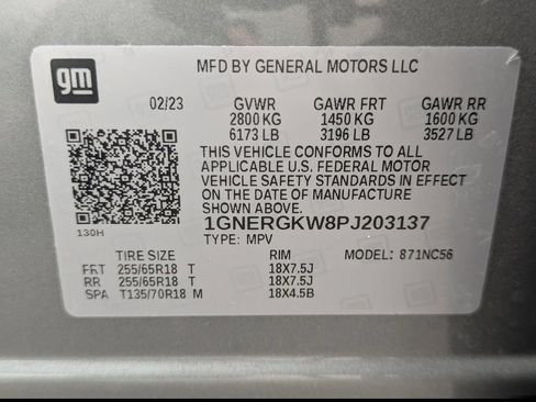 Used 2023 Chevrolet Traverse LT FWD image 28