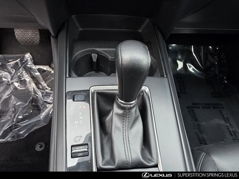 Used 2021 MAZDA CX-30 FWD 2.5 S w/ Select Package image 19