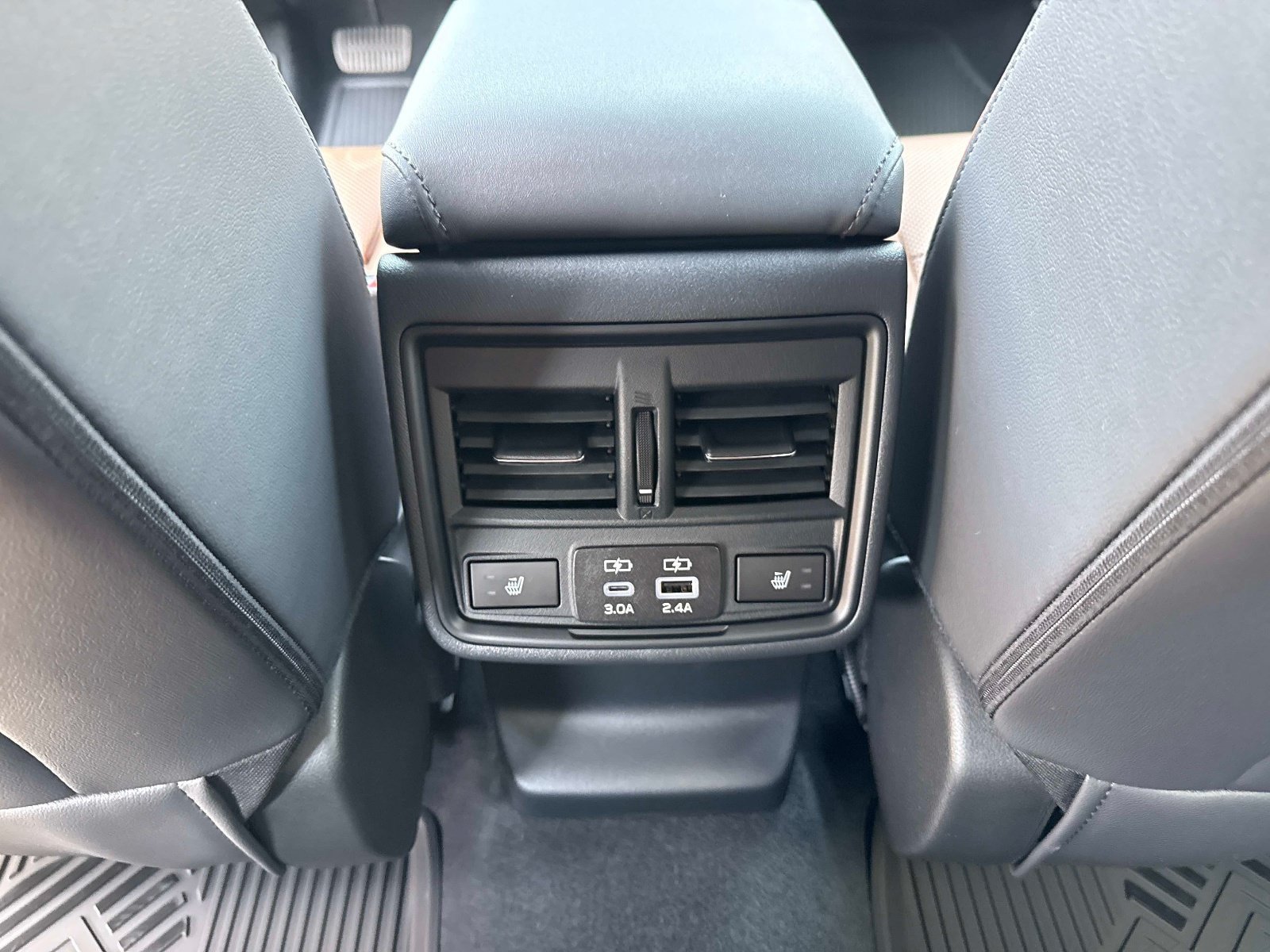 New 2026 Subaru Outback Touring XT AWD/4WD image 17