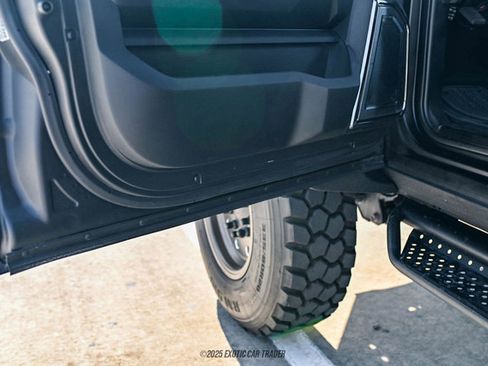 Used 2024 RAM 5500 4x4 Crew Cab image 22