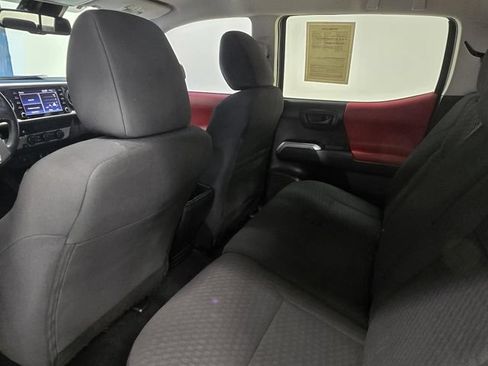 Used 2021 Toyota Tacoma SR5 RWD image 12