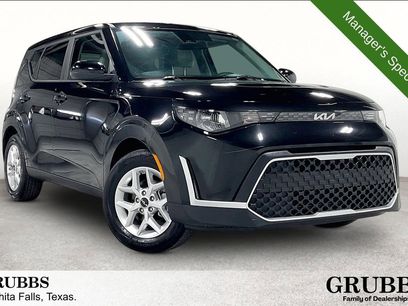 Used 2025 Kia Soul LX w/ LX Technology Package
